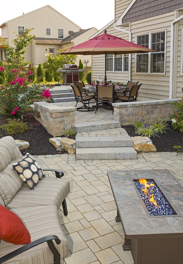 Bakyard Patio Area Earth, Turf, & Wood Southeast Pennsylvania